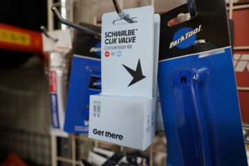 カチッとするだけ！新時代のバルブ！ [SCHWALBE CLIK VALVE]