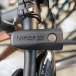 ハンドルと一体感のあるレザインのライト！当店のイチオシです！ [LEZYNE KTV PRO DRIVE+]