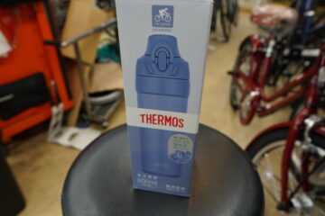 自転車専用設計の普段使いに便利な水筒が入荷！ [THERMOS FOR Cyclists]